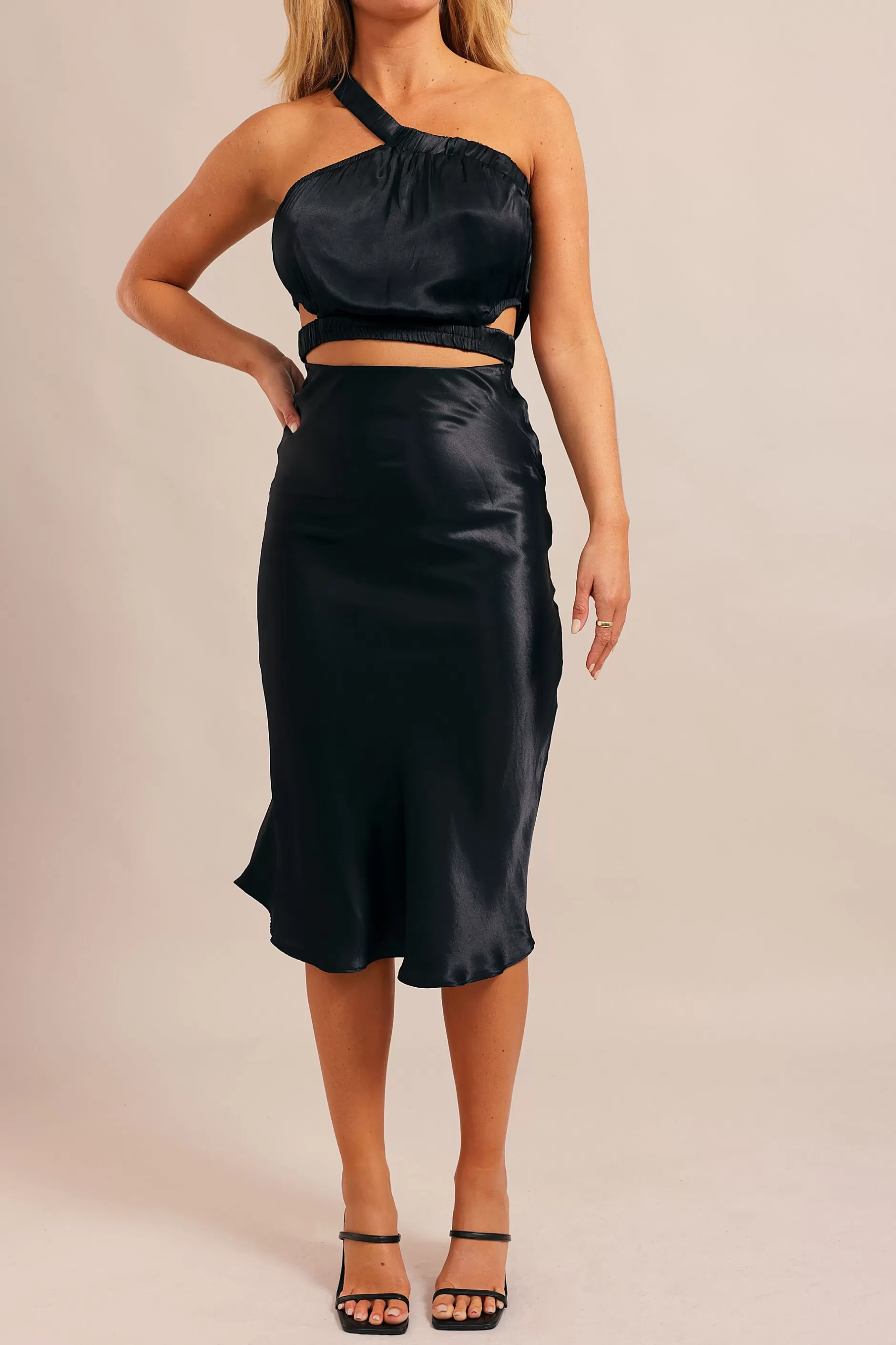 A Classic Satin Skirt | Chiquelle Flash Sale