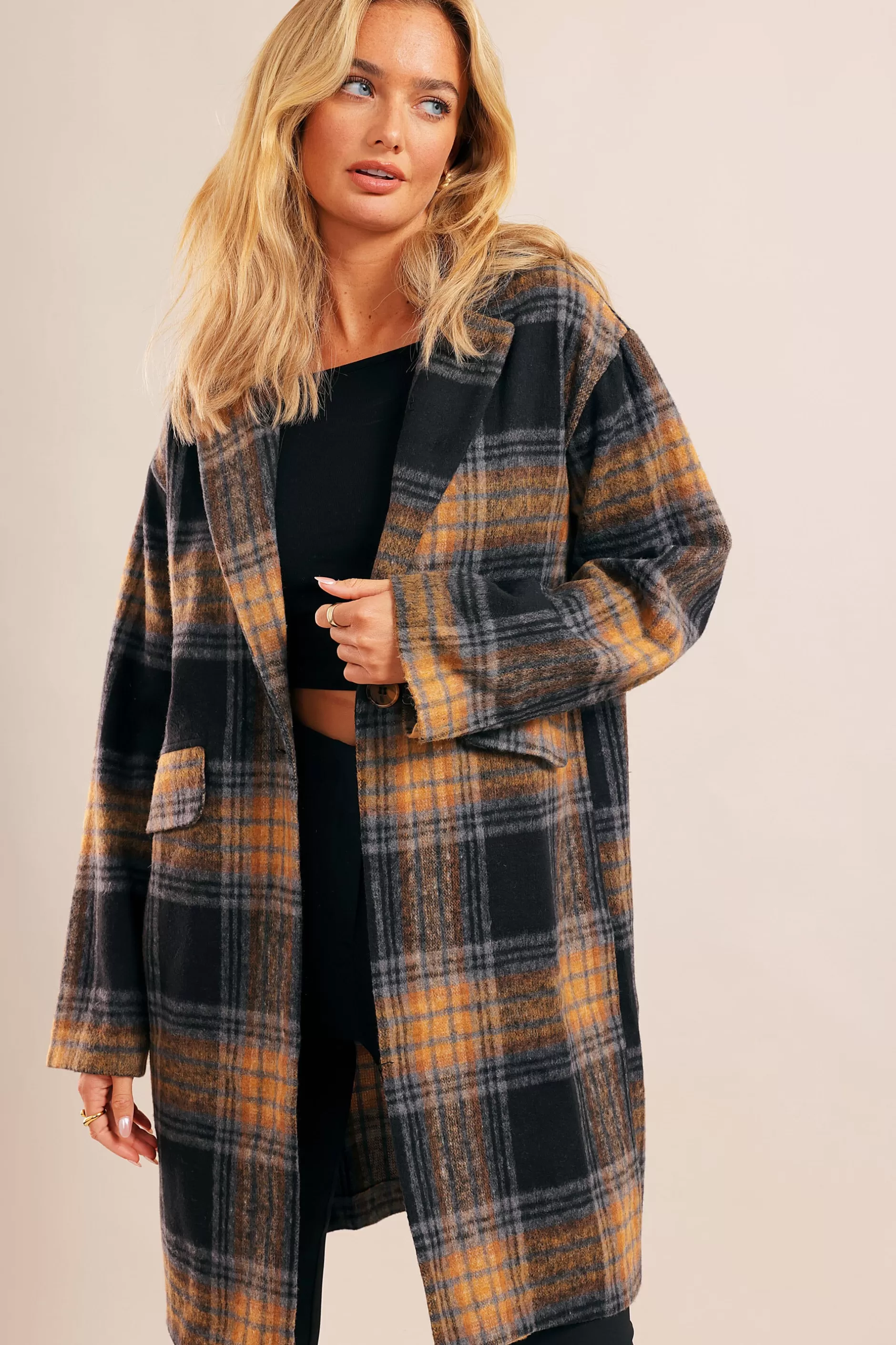 Awesome Coat | Chiquelle Hot