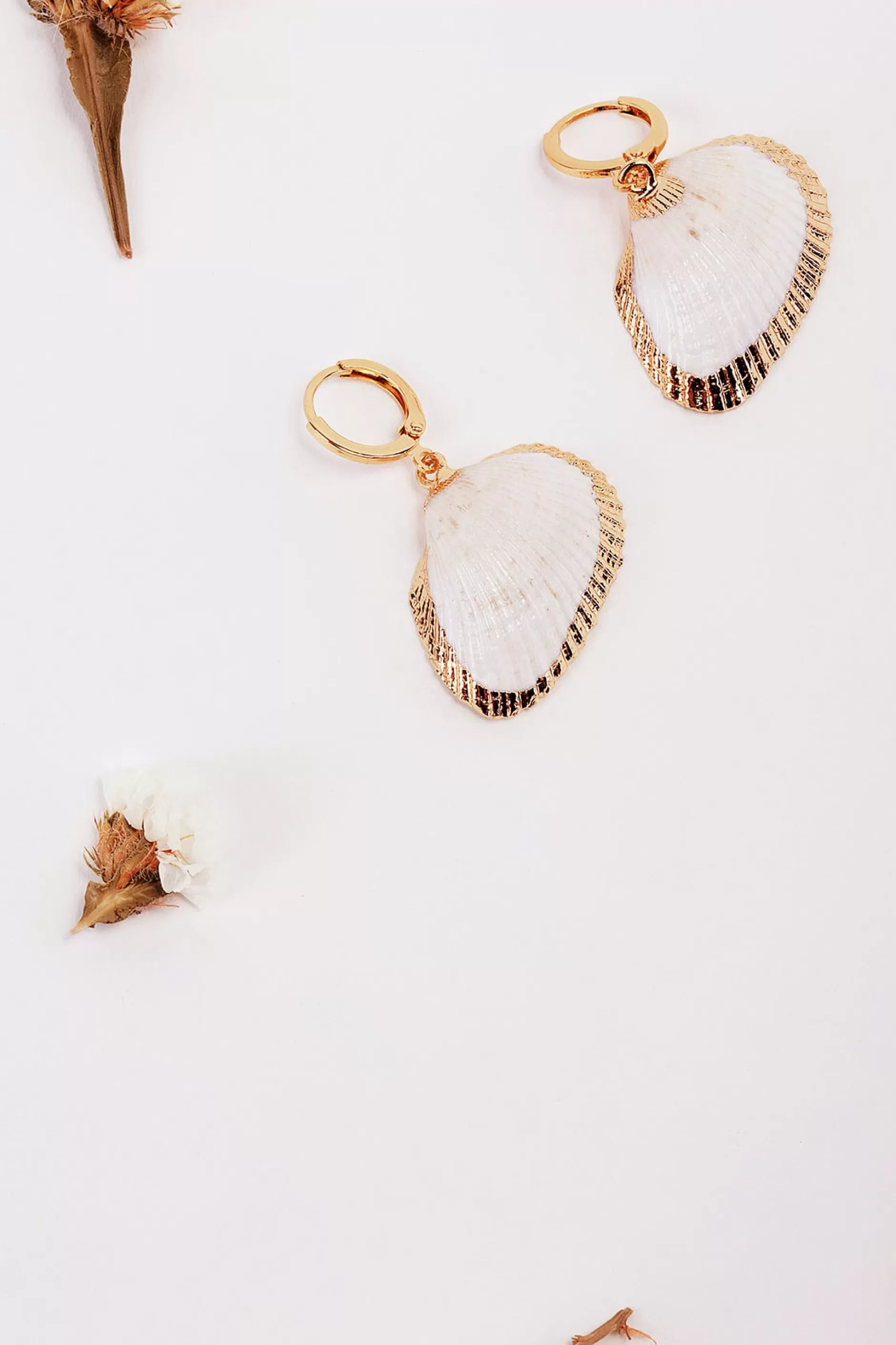 Beach Treasure Earrings | Chiquelle Shop