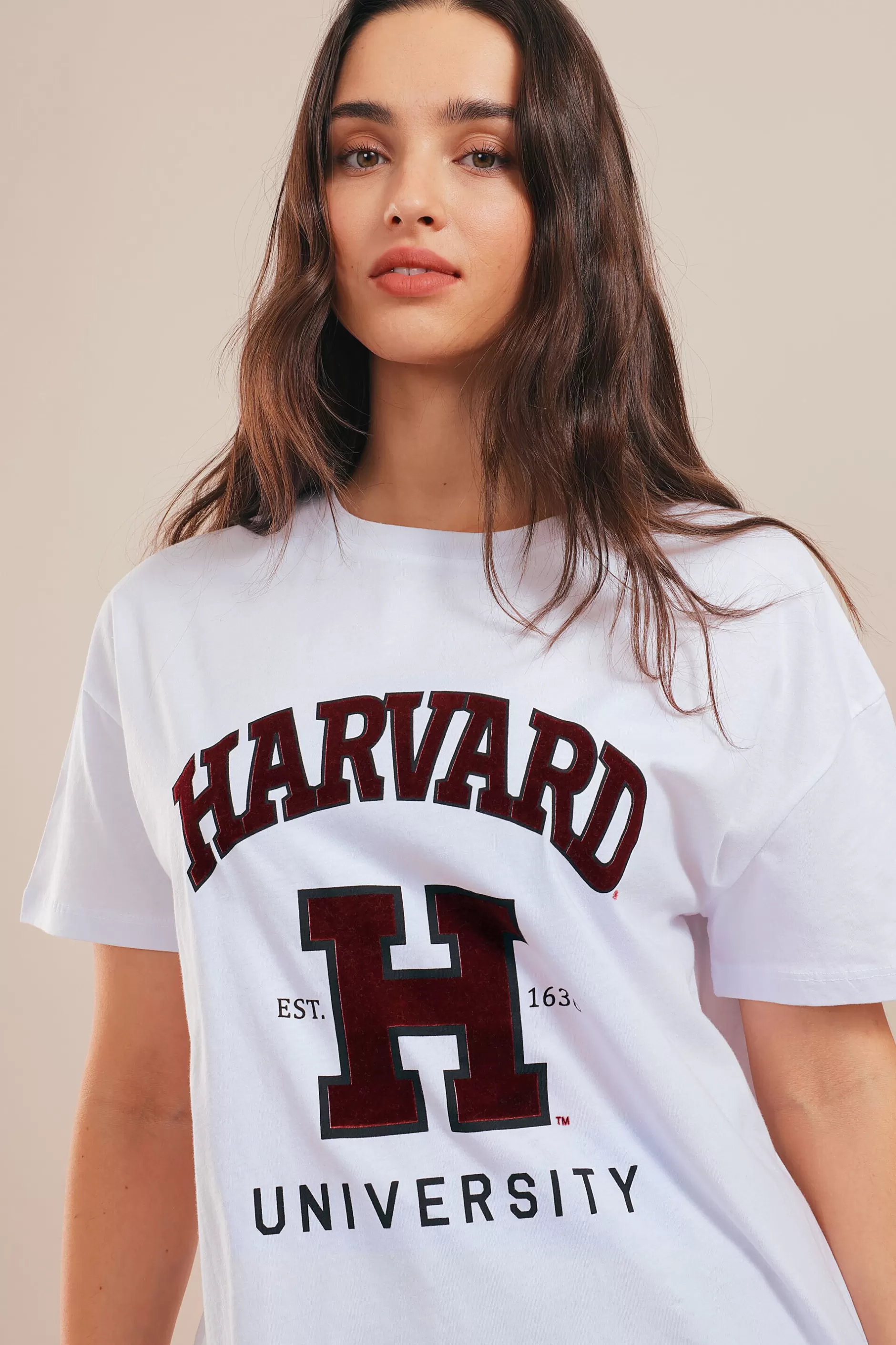 Harvard Tee | Chiquelle New