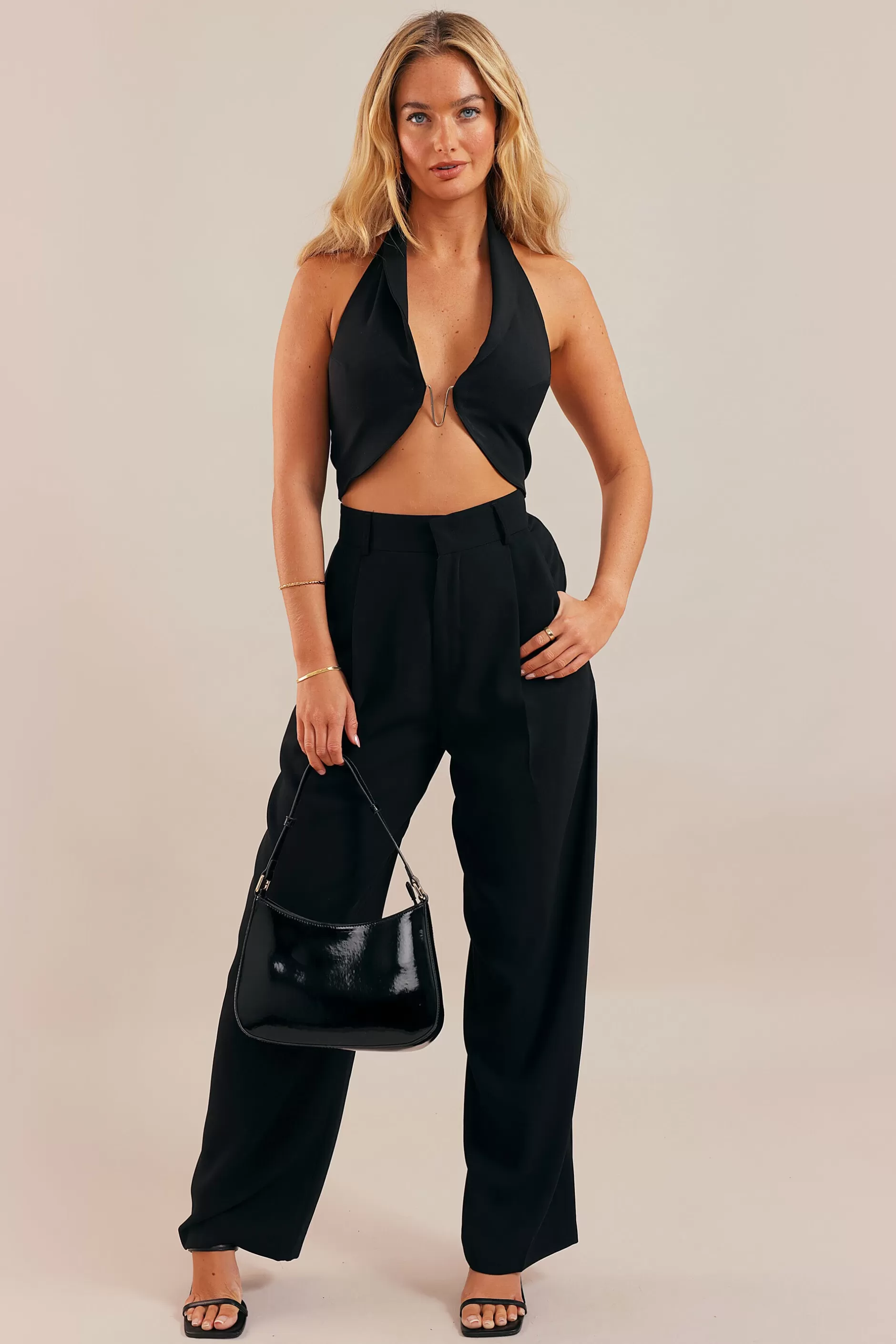 On Point Halter Top | Chiquelle Shop