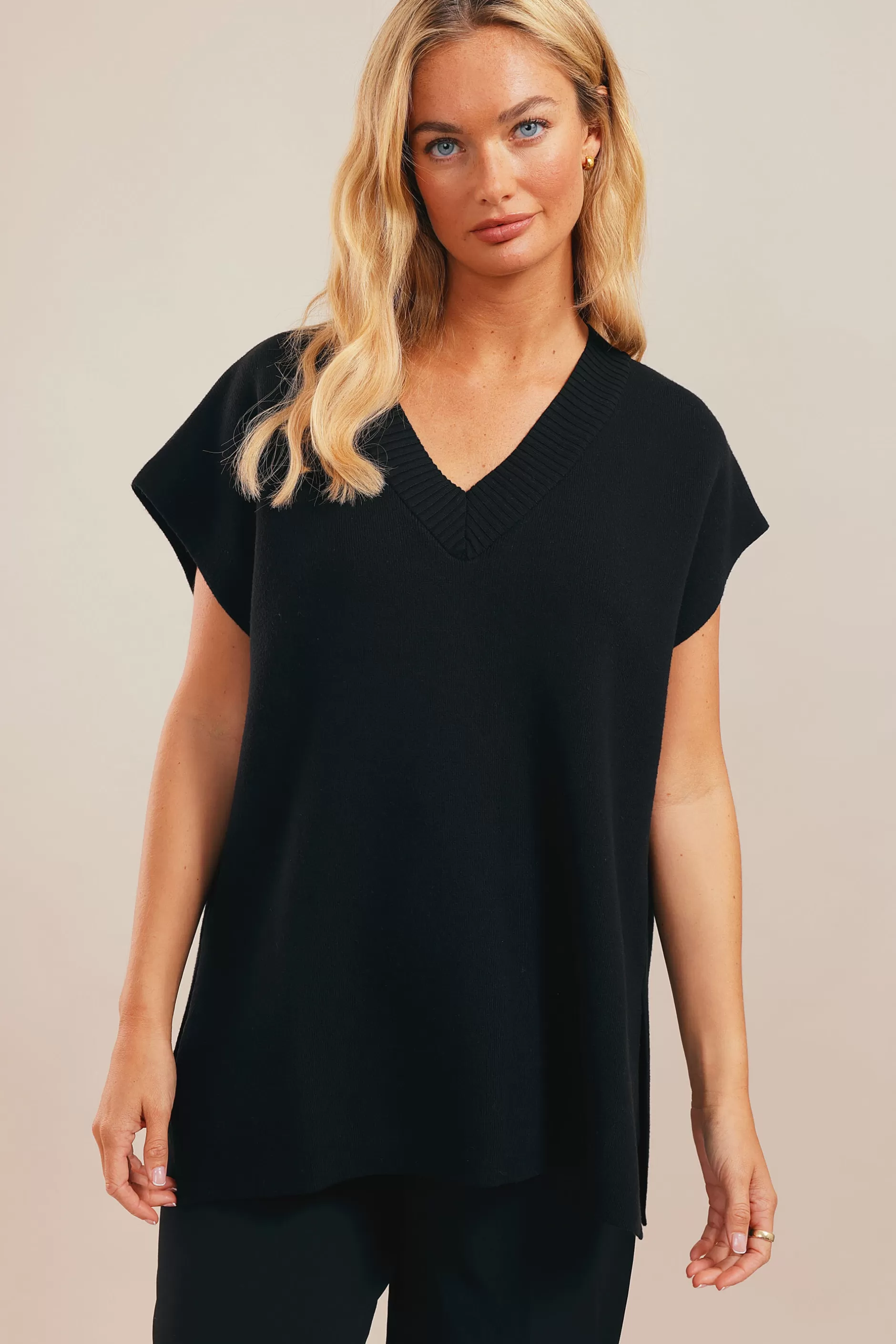 Oversized V Neck Knit | Chiquelle Online