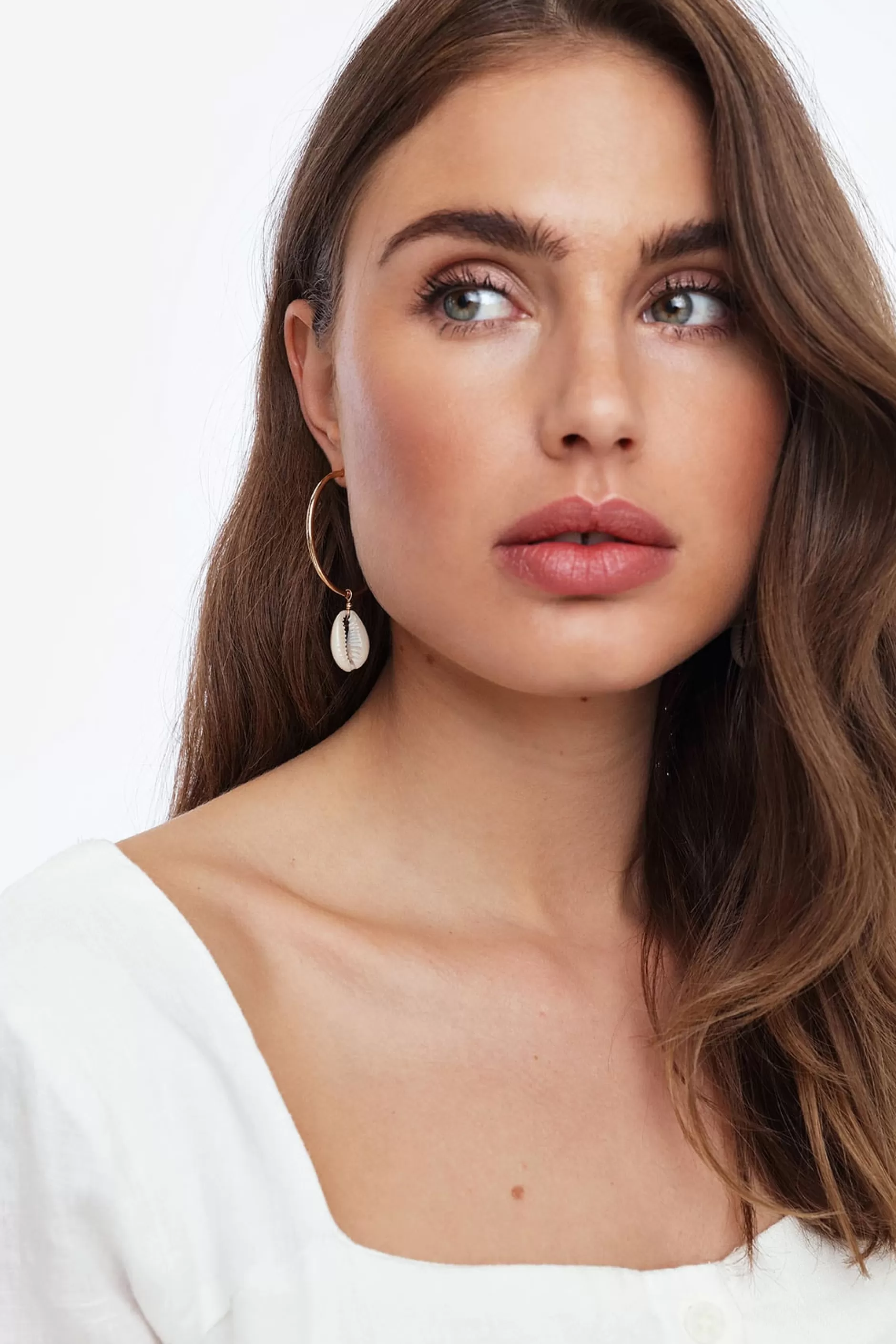 Shell Hoop Earrings | Chiquelle Fashion