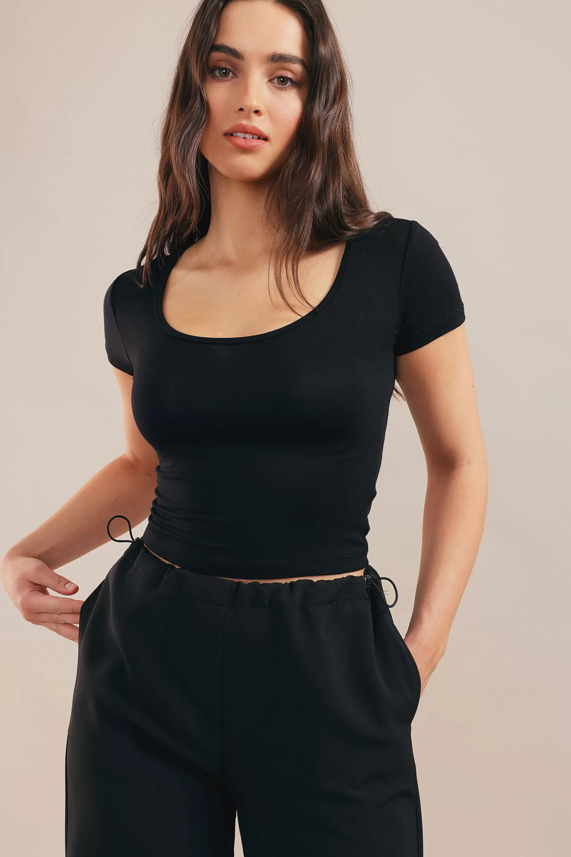 Soft Fit Basic Crop Top | Chiquelle Sale