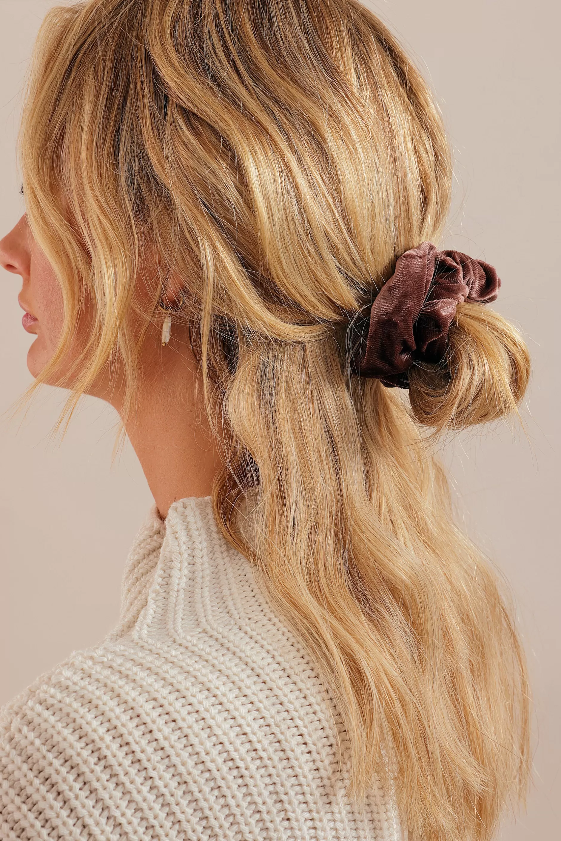 Soft Velvet Scrunchie | Chiquelle Fashion