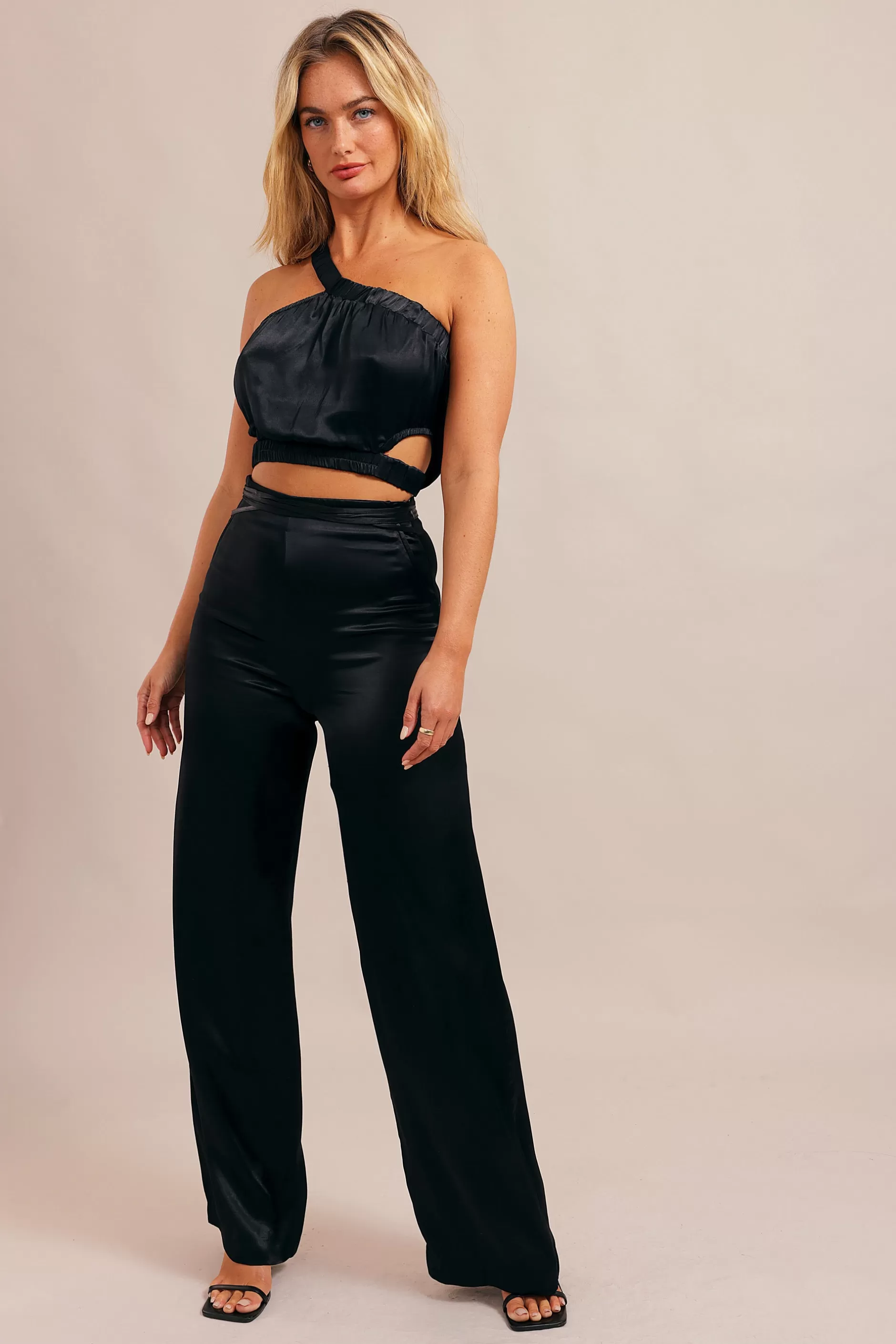 Sole Beauty Shoulder Top | Chiquelle Best