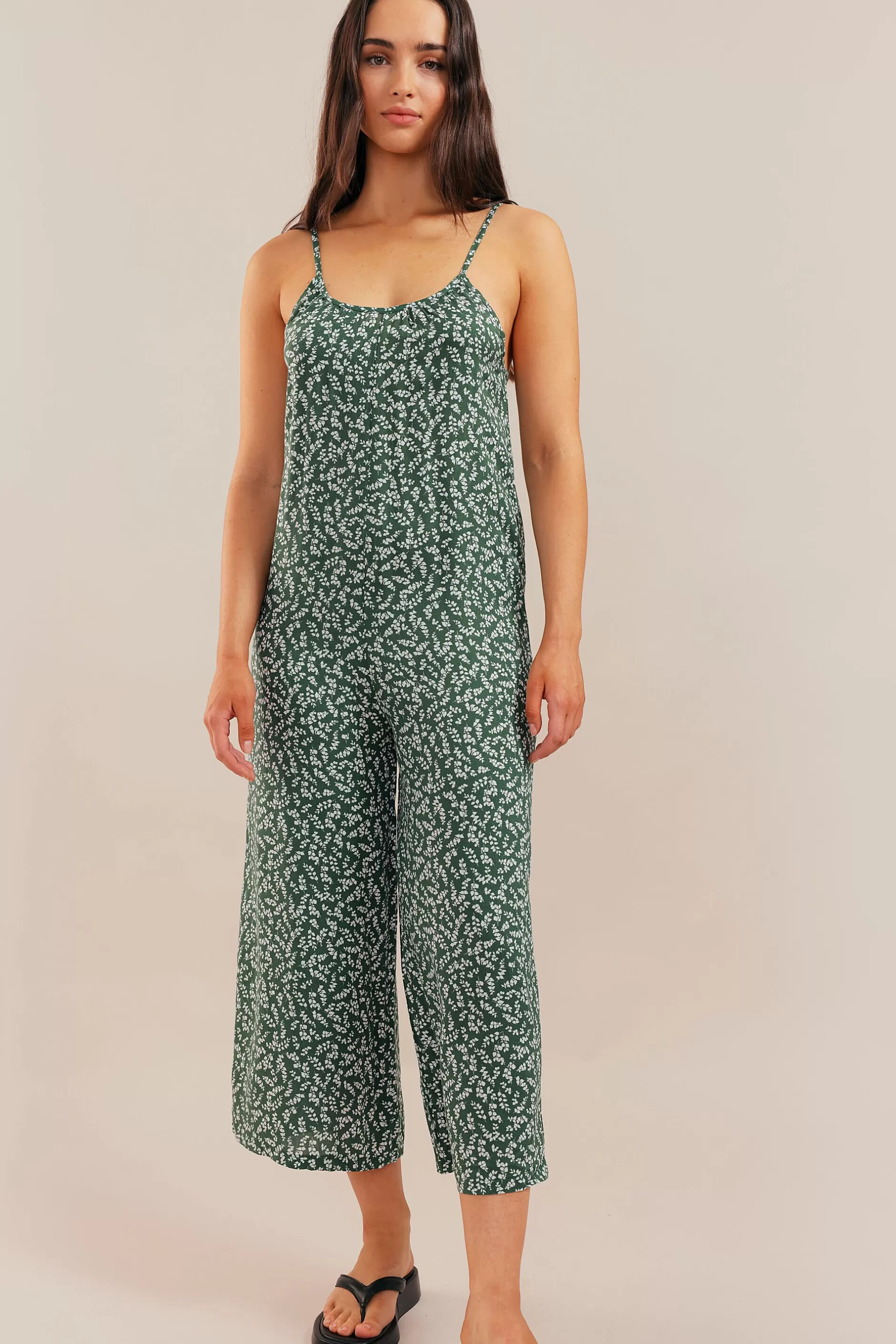 Sun And Hat Jumpsuit | Chiquelle Store