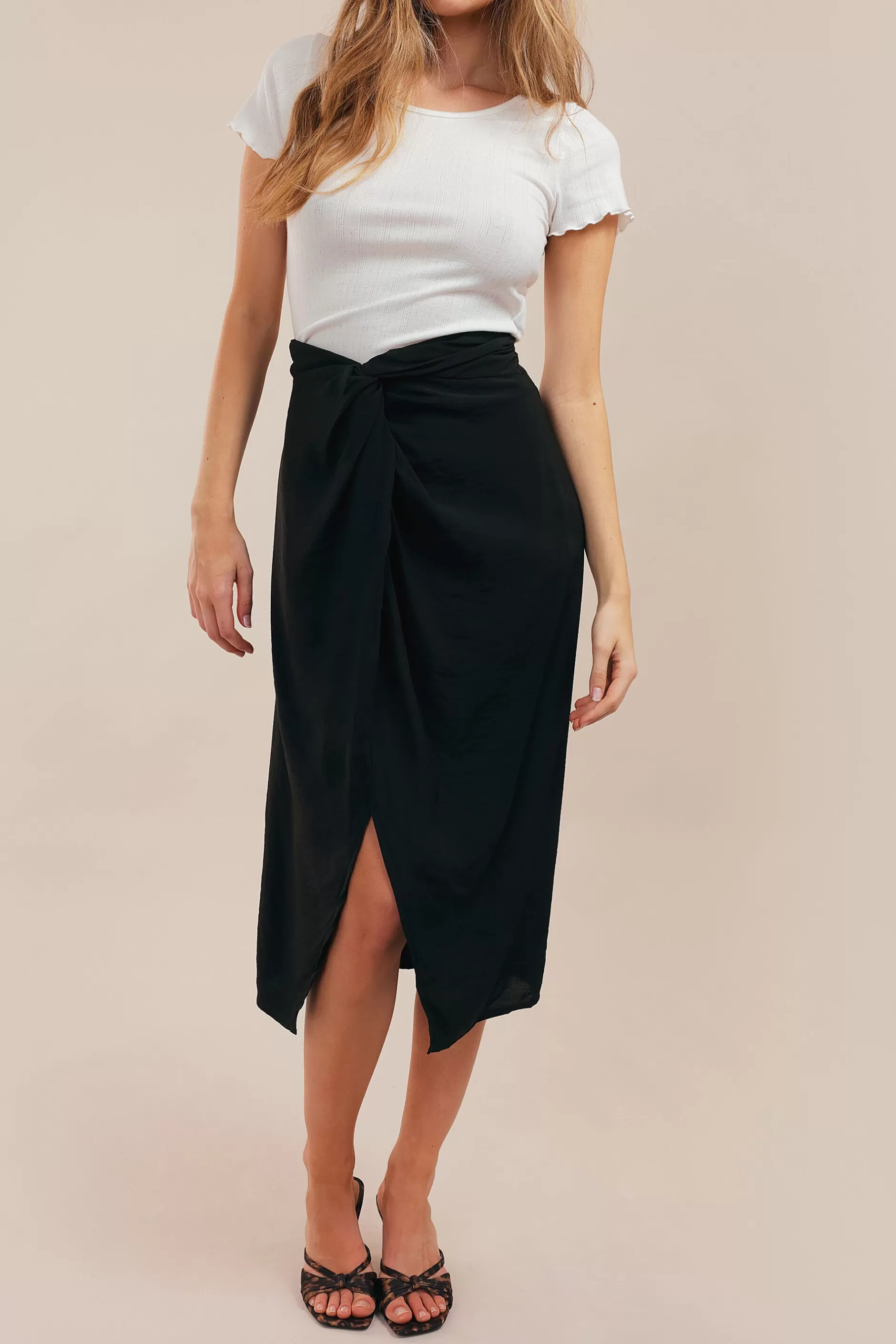 Waist Twist Skirt | Chiquelle Outlet